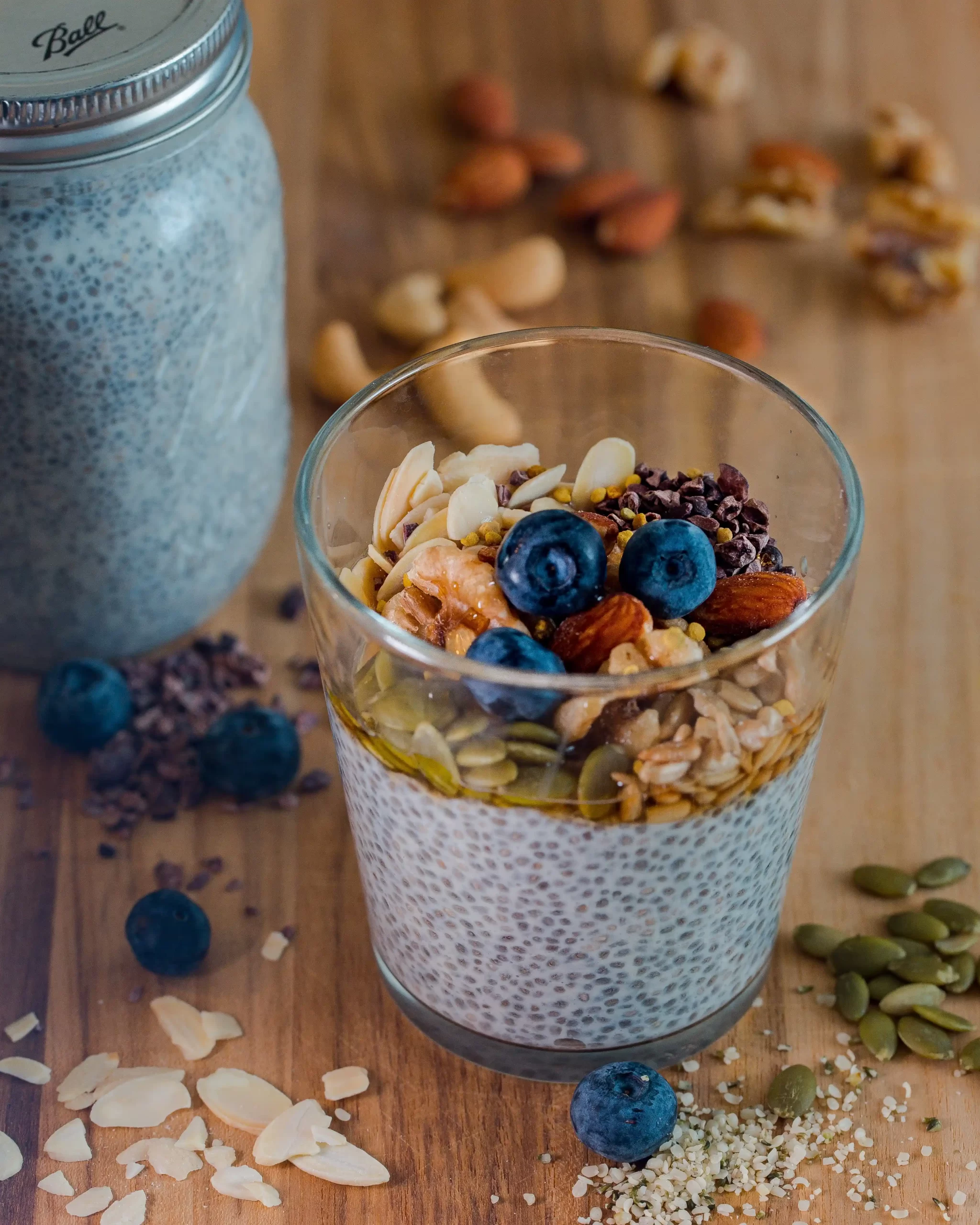 Dica de receita de pudim de chia com frutas e granola