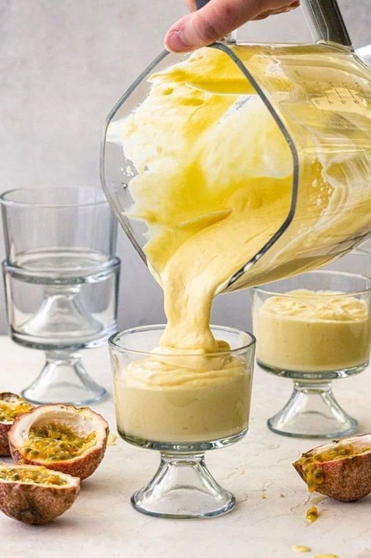 como fazer mousse de maracuja Foto