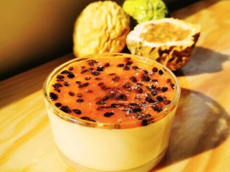 mousse de maracuja com suco